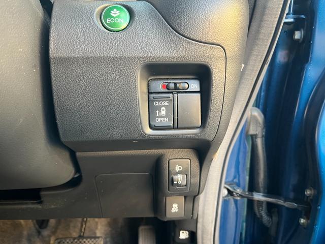 Ｎ－ＢＯＸ＋ ２トーンカラースタイル　Ｇ・Ｌパッケージ　ＡＵＸ・スペアキー・取説・両側スライド片側パワー（29枚目）