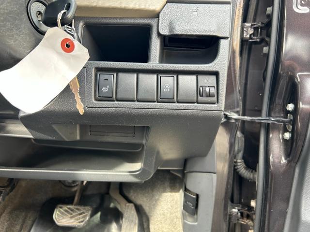 ワゴンＲ ＦＸ　４ＷＤ・シートカバー（31枚目）