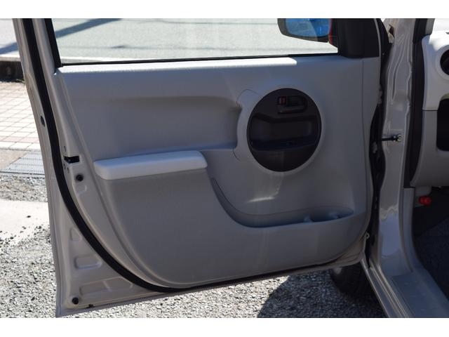 X 車検整備付き 禁煙車 CDオーディオ 社外アルミホイール(19枚目)