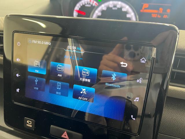 ワゴンR ハイブリッドFX-S/4WD/ディスプレイオーディオ/ ブルートゥース/USB/全方位カメラ/ヘッドアップディスプレイ/シートヒーター/レーダークルーズ/衝突軽減/Pスタート/スマートキー/オートエアコン/LEDオートライト/リースアップ/禁煙/新車保証書(8枚目)