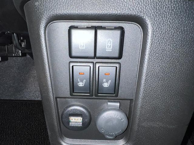 ワゴンR ハイブリッドFX-S/4WD/ディスプレイオーディオ/ ブルートゥース/USB/全方位カメラ/ヘッドアップディスプレイ/シートヒーター/レーダークルーズ/衝突軽減/Pスタート/スマートキー/オートエアコン/LEDオートライト/リースアップ/禁煙/新車保証書(11枚目)