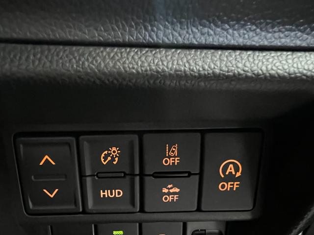 ワゴンR ハイブリッドFX-S/4WD/ディスプレイオーディオ/ ブルートゥース/USB/全方位カメラ/ヘッドアップディスプレイ/シートヒーター/レーダークルーズ/衝突軽減/Pスタート/スマートキー/オートエアコン/LEDオートライト/リースアップ/禁煙/新車保証書(12枚目)