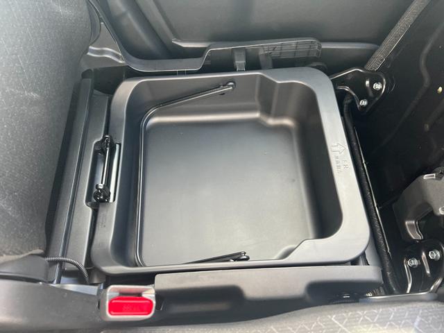 ワゴンR ハイブリッドFX-S/4WD/ディスプレイオーディオ/ ブルートゥース/USB/全方位カメラ/ヘッドアップディスプレイ/シートヒーター/レーダークルーズ/衝突軽減/Pスタート/スマートキー/オートエアコン/LEDオートライト/リースアップ/禁煙/新車保証書(48枚目)