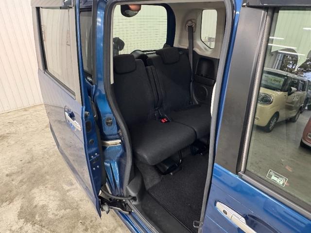 N-BOXカスタム G・Lパッケージ/下取直販車/23年製夏タイヤ/禁煙車 冬タイヤ付/片側自動スライドドア/純正7インチナビ/ワンセグ/ETC/バックカメラ/LEDライト/CD/DVD/オートライト/保証・取説あり/スペアキー/リアスポイラー/フォグランプ(13枚目)