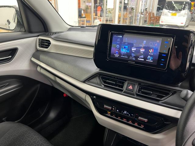 スイフト XG 4WD/禁煙車/2024年製タイヤ/レーダークルコン/ ブラインドスポットモニター/コーナーセンサー/メモリーナビ/ブルートゥース/フルセグ/DVD/HDMI&USBポート/シートヒーター/オートハイビーム/LEDヘッドライト/ミラーヒーター/スマートキー(48枚目)