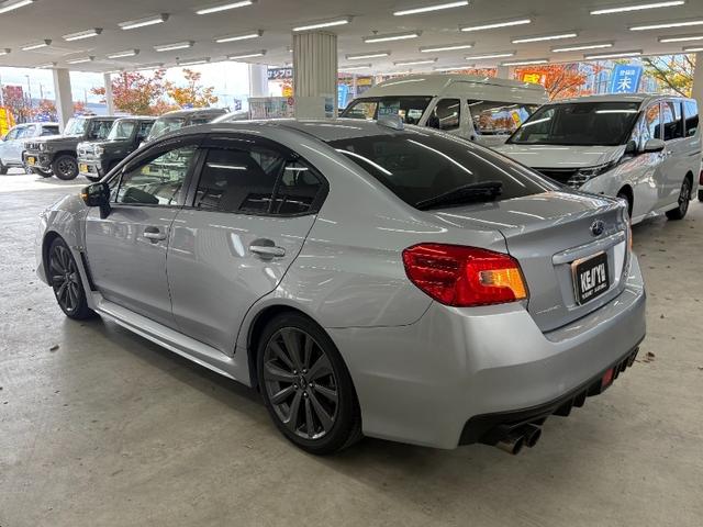WRX S4 2.0GTアイサイト/大阪仕入/後期型/デカナビ8インチナビ /コーナーセンサー/ブルートゥース/ETC/禁煙車/バックカメラ/12セグ/ドラレコ/LEDライト/電動シート/ACC/記録簿・取説有/CD・DVD/オートライト・ハイビーム/ブレーキホールド(12枚目)