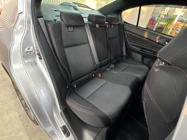 WRX S4 2.0GTアイサイト/大阪仕入/後期型/デカナビ8インチナビ /コーナーセンサー/ブルートゥース/ETC/禁煙車/バックカメラ/12セグ/ドラレコ/LEDライト/電動シート/ACC/記録簿・取説有/CD・DVD/オートライト・ハイビーム/ブレーキホールド(21枚目)