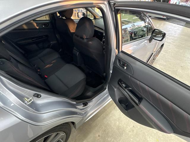 WRX S4 2.0GTアイサイト/大阪仕入/後期型/デカナビ8インチナビ /コーナーセンサー/ブルートゥース/ETC/禁煙車/バックカメラ/12セグ/ドラレコ/LEDライト/電動シート/ACC/記録簿・取説有/CD・DVD/オートライト・ハイビーム/ブレーキホールド(22枚目)