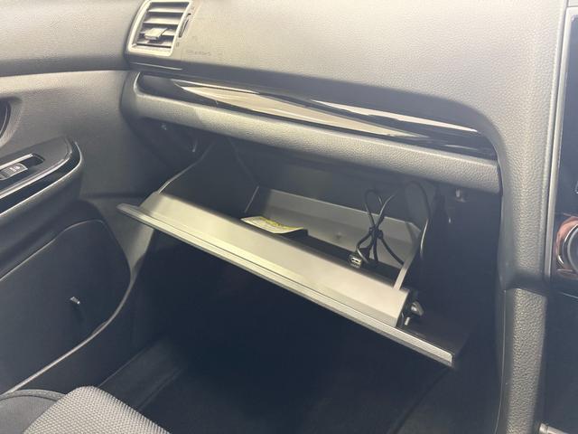 WRX S4 2.0GTアイサイト/大阪仕入/後期型/デカナビ8インチナビ /コーナーセンサー/ブルートゥース/ETC/禁煙車/バックカメラ/12セグ/ドラレコ/LEDライト/電動シート/ACC/記録簿・取説有/CD・DVD/オートライト・ハイビーム/ブレーキホールド(43枚目)