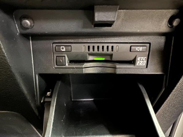 ヴェルファイアハイブリッド X 4WD/ハイブリッド/群馬仕入/禁煙車/純正10型ナビ/ フリップダウンモニター/レーダークルコン/コーナーセンサー/ブレーキホールド/ETC2.0/Bカメラ/ドラレコ/ブルートゥース/フルセグ/DVD/両側電動スライドドア/LEDライト/フォグランプ(11枚目)