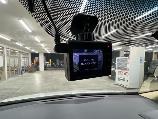 ヴェルファイアハイブリッド X 4WD/ハイブリッド/群馬仕入/禁煙車/純正10型ナビ/ フリップダウンモニター/レーダークルコン/コーナーセンサー/ブレーキホールド/ETC2.0/Bカメラ/ドラレコ/ブルートゥース/フルセグ/DVD/両側電動スライドドア/LEDライト/フォグランプ(20枚目)