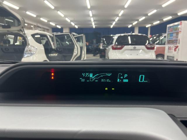 アクア S/神奈川県仕入/夏タイヤ2022年製/ 純正ナビ/フルセグ/ブルートゥース/CD/DVD/バックカメラ/ETC/オートエアコン/プッシュスタート/スマートキー/HIDオートライト/フォグ/フロントコーナーセンサー/トノカバー/禁煙車(38枚目)