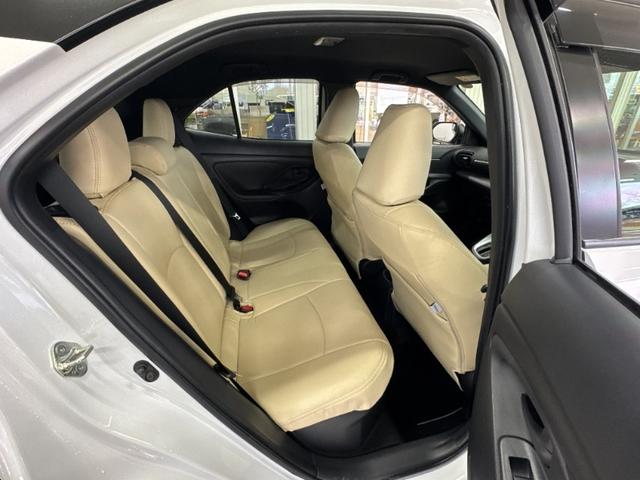 ヤリスクロス ハイブリッドZ/鹿児島仕入れ/禁煙車/モデリスタフルエアロ/ レーダークルコン/衝突軽減&車線逸脱警告/純正ディスプレイオーディオ/ブルートゥース/フルセグ/ETC/Bカメラ/シートヒーター/ステアヒーター/電動シート/レザー調シートカバー/コーナーセンサー(15枚目)