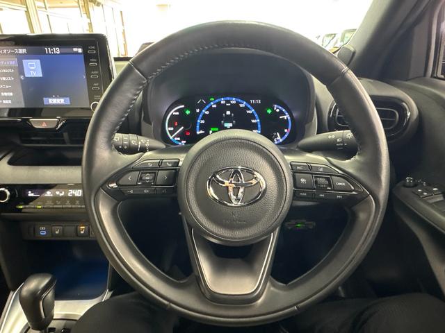 ヤリスクロス ハイブリッドZ/鹿児島仕入れ/禁煙車/モデリスタフルエアロ/ レーダークルコン/衝突軽減&車線逸脱警告/純正ディスプレイオーディオ/ブルートゥース/フルセグ/ETC/Bカメラ/シートヒーター/ステアヒーター/電動シート/レザー調シートカバー/コーナーセンサー(38枚目)