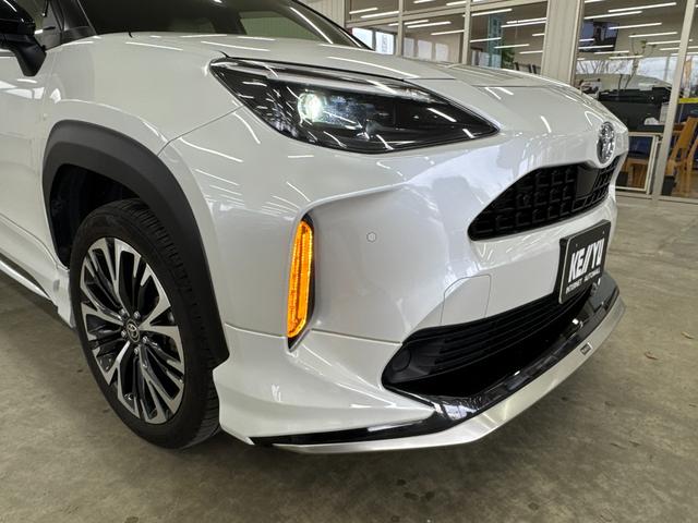 ヤリスクロス ハイブリッドZ/鹿児島仕入れ/禁煙車/モデリスタフルエアロ/ レーダークルコン/衝突軽減&車線逸脱警告/純正ディスプレイオーディオ/ブルートゥース/フルセグ/ETC/Bカメラ/シートヒーター/ステアヒーター/電動シート/レザー調シートカバー/コーナーセンサー(50枚目)