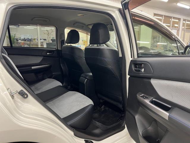 弊社ではインターネットでの遠方販売に自信があります。店頭でのご納車であれば、お車を持ち込まずに名義変更等のお手続きが出来ますので、ご近所の販売会社で購入する場合と変わらぬ諸経費にてご購入可能です♪