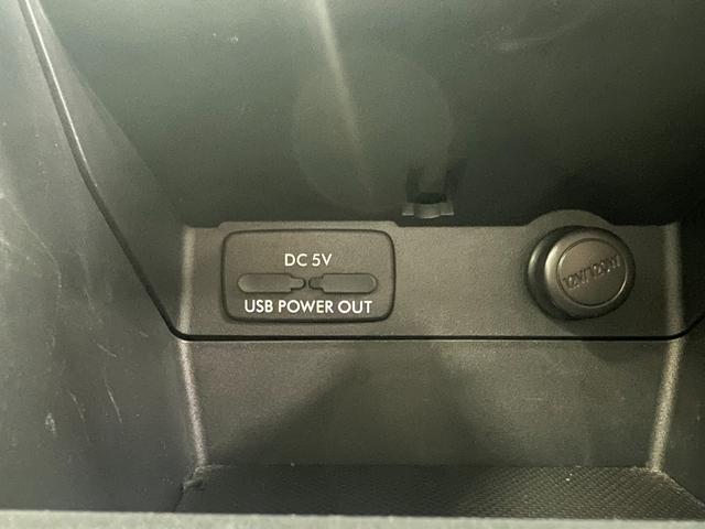 品質にこだわった関東仕入れ！低走行の高品質車だけを仕入れております。ボディの綺麗さはもちろん、北陸地方特有の下廻りのサビなどもない車両をご案内！！