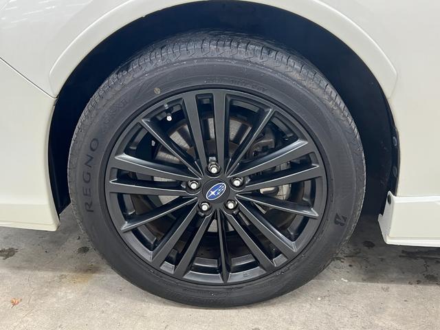 自信があるから他店舗からの陸送費は頂いておりません。　品質にこだわった関東仕入れ！低走行の高品質車だけを仕入れております。ボディの綺麗さはもちろん、北陸地方特有の下廻りのサビなどもない車両をご案内！！