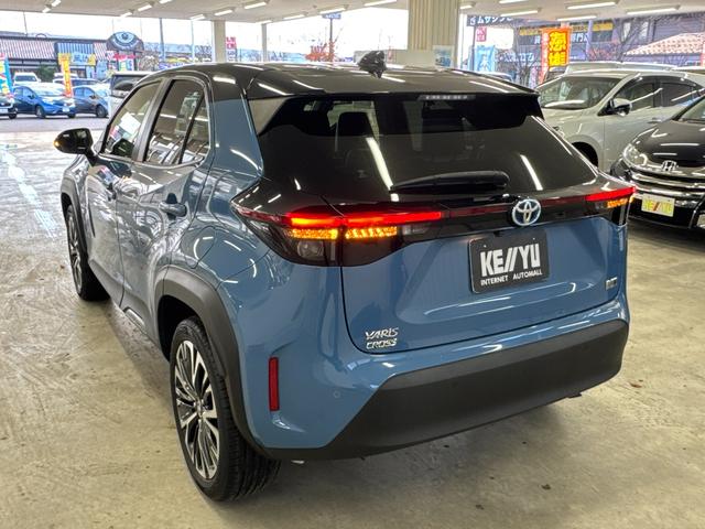 ヤリスクロス ハイブリッドＺ／千葉県仕入／寒冷地仕様／　９インチナビ／ＢＴ／ＵＳＢ／前後ドラレコ／パノラマビューモニター／ＥＴＣ２．０／バックカメラ／電動ハーフレザーシート／シートヒーター／レーダークルーズ／コーナーセンサー／ワイパーデアイサー／禁煙車（19枚目）