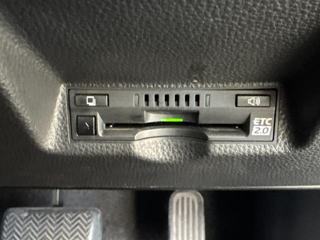 ヤリスクロス ハイブリッドＺ／千葉県仕入／寒冷地仕様／　９インチナビ／ＢＴ／ＵＳＢ／前後ドラレコ／パノラマビューモニター／ＥＴＣ２．０／バックカメラ／電動ハーフレザーシート／シートヒーター／レーダークルーズ／コーナーセンサー／ワイパーデアイサー／禁煙車（29枚目）