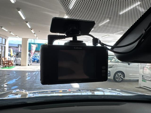 ヤリスクロス ハイブリッドＺ／千葉県仕入／寒冷地仕様／　９インチナビ／ＢＴ／ＵＳＢ／前後ドラレコ／パノラマビューモニター／ＥＴＣ２．０／バックカメラ／電動ハーフレザーシート／シートヒーター／レーダークルーズ／コーナーセンサー／ワイパーデアイサー／禁煙車（34枚目）