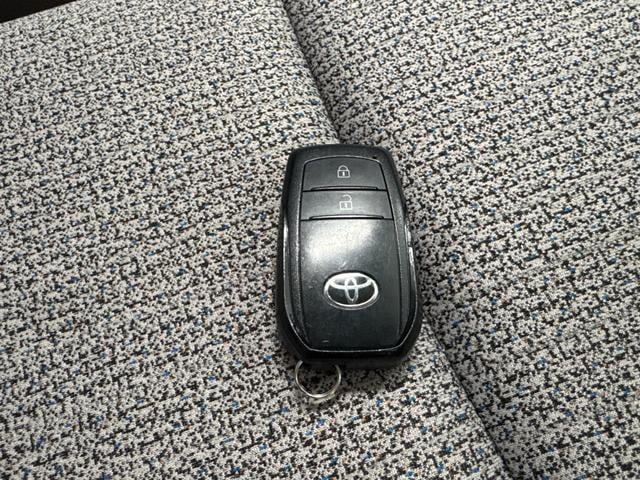 ヤリスクロス ハイブリッドＺ／千葉県仕入／寒冷地仕様／　９インチナビ／ＢＴ／ＵＳＢ／前後ドラレコ／パノラマビューモニター／ＥＴＣ２．０／バックカメラ／電動ハーフレザーシート／シートヒーター／レーダークルーズ／コーナーセンサー／ワイパーデアイサー／禁煙車（46枚目）