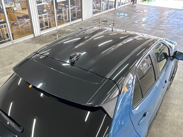 ヤリスクロス ハイブリッドＺ／千葉県仕入／寒冷地仕様／　９インチナビ／ＢＴ／ＵＳＢ／前後ドラレコ／パノラマビューモニター／ＥＴＣ２．０／バックカメラ／電動ハーフレザーシート／シートヒーター／レーダークルーズ／コーナーセンサー／ワイパーデアイサー／禁煙車（50枚目）