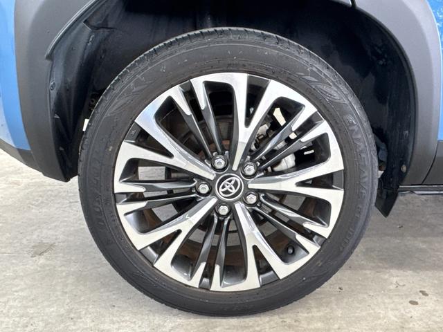 ヤリスクロス ハイブリッドＺ／千葉県仕入／寒冷地仕様／　９インチナビ／ＢＴ／ＵＳＢ／前後ドラレコ／パノラマビューモニター／ＥＴＣ２．０／バックカメラ／電動ハーフレザーシート／シートヒーター／レーダークルーズ／コーナーセンサー／ワイパーデアイサー／禁煙車（54枚目）