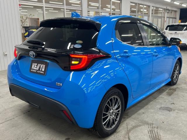 株式会社ケーユーホールディングスにおける連結売上高の７割以上はディーラー事業です。株式会社ケーユーは、ディーラー事業を主としているケーユーホールディングスグループが運営する中古車販売店です。