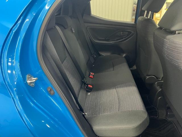 グループ全店敷地内に【陸運局認証工場】または【指定工場】完備！！国家資格車検検査員を持った整備士による整備。さらにステレオ・エアコン等走行に関係の無い所も不具合箇所が有れば修理してご納車致します☆