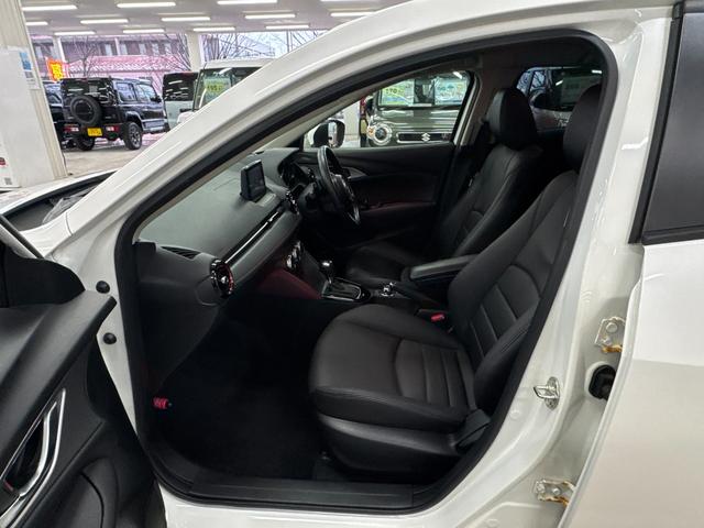 グループ全店敷地内に　陸運局認証工場　または　指定工場完備！！国家資格車検検査員を持った整備士による整備。さらにステレオ・エアコン等走行に関係の無い所も不具合箇所が有れば修理してご納車致します☆