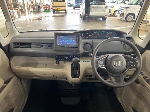 Ｎ－ＢＯＸ Ｇホンダセンシング／買取直販／冬タイヤ付／　７インチナビ／Ｂｌｕｅｔｏｏｔｈ／ＣＤ／ＭＳＶ／ＵＳＢ／バックカメラ／ＥＴＣ／オートエアコン／Ｐスタート／スマートキー／衝突軽減／レーンキープ／両側スライドドア／１４インチアルミ／禁煙車／スペアキー（3枚目）