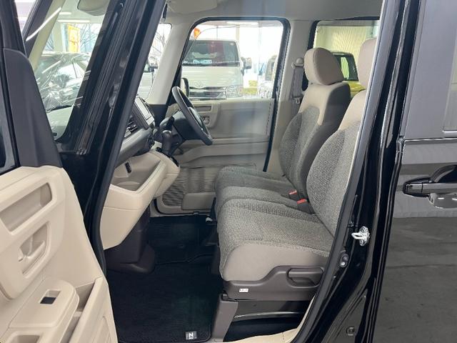 Ｎ－ＢＯＸ Ｇホンダセンシング／買取直販／冬タイヤ付／　７インチナビ／Ｂｌｕｅｔｏｏｔｈ／ＣＤ／ＭＳＶ／ＵＳＢ／バックカメラ／ＥＴＣ／オートエアコン／Ｐスタート／スマートキー／衝突軽減／レーンキープ／両側スライドドア／１４インチアルミ／禁煙車／スペアキー（18枚目）