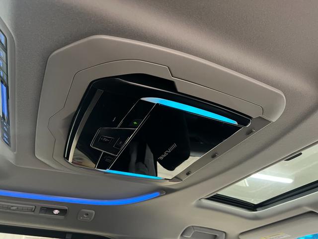 ヴェルファイアハイブリッド ZR 禁煙車/22年製冬タイヤ/ツインサンルーフ アドミレーションフルエアロ/アドミレーションマフラー/アルパイン10型ナビ&フリップダウン/ブルートゥース/Bカメラ/衝突軽減/車線逸脱/前後ドラレコ/電動ハーフレザーシート/取説/記録簿/スペアキー(11枚目)