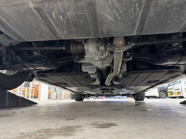 ＭＡＺＤＡ３ファストバック １５Ｓツーリング／下取直販／冬タイヤ付／純正８．８インチナビ　／全方位カメラ／ＢＳＭ／ＡＣＣ／禁煙車／アップルカープレイ／ブルートゥース／フルセグ／ＥＴＣ／ドラレコ前後／オートライト・ハイビーム／ＬＥＤライト／ヘッドアップディスプレイ／記録簿＆取説付／ＨＤＭＩ（4枚目）