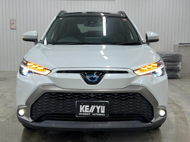 カローラクロス ハイブリッド Z/下取直販/冬タイヤ付/純正エンスタ/ 純正ディスプレイオーディオ/ワンオーナー/禁煙車/ブルートゥース/フルセグ/BSM/ETC/全方位カメラ/ドラレコ前後/電動ハーフレザー/パロラマルーフ/Cセンサー/ACC/パワーバックドア(4枚目)