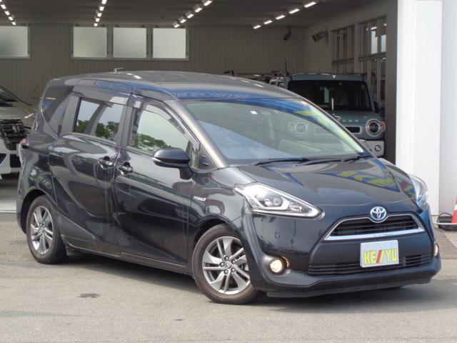 ハイブリッドG -埼玉県仕入- トヨタセーフティセンス LEDオートライト フォグ シートヒーター 車線逸脱警告 純正SDナビ CD DVD再生 フルセグTV Bluetooth接続 バックカメラ ドライブレコーダー(9枚目)