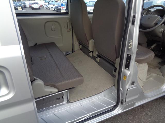 DX 4WD -大阪仕入- ハイルーフ 5AGS 純正SDナビ フルセグTV CD ブルートゥース USB ETC バックカメラ マニュアルエアコン ヘッドライトレベライザー ABS 禁煙車(14枚目)