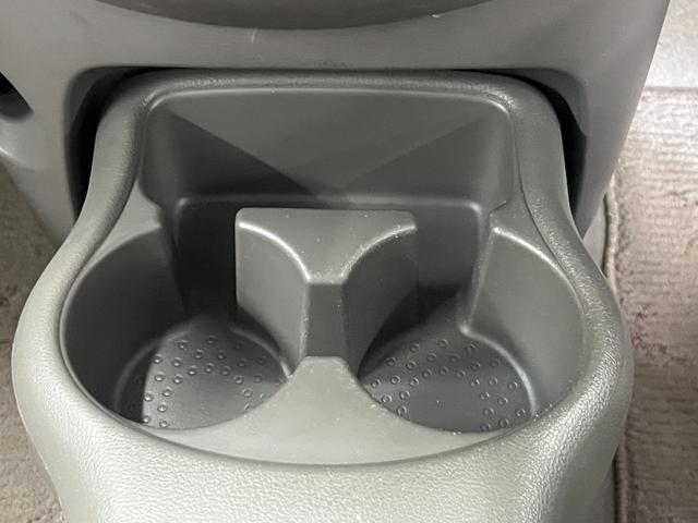 マーチ ボレロ　下取り直販車／禁煙車／特別仕様車／純正ナビ／フルセグ／ＣＤ／ＥＴＣ／ドラレコ／純正アルミ／オートライト／オートエアコン／アイドリングストップ／スマートキー電動格納ミラー／取説＆保証書＆スペア有り（45枚目）