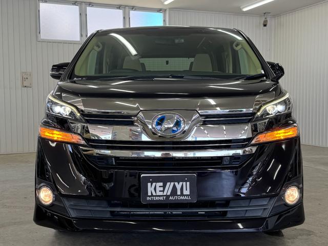 ヴェルファイアハイブリッド Ｘ　買取直販車／横浜仕入／禁煙車／２０２１年製タイヤ　ＪＢＬサウンド／純正１０．５型ナビ／後席エアコン／クルコン／ブルートゥース／フルセグ／ＤＶＤ／ＵＳＢポート／ＥＴＣ／Ｂカメラ／ドラレコ前後／Ｐアシスト＆センサー／ブレーキホールド／取説＆保証書＆スペア（14枚目）