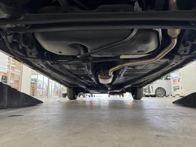 アルトラパン Ｌ　買取直販車／禁煙車／１オーナー／冬タイヤ付き　衝突軽減／車線逸脱／シートヒーター／ＳＤナビ／ブルートゥース／フルセグ／ＥＴＣ／Ｂカメラ／ドラレコ／コーナーセンサー／アイドリングストップ／ＬＥＤライト／オートハイビーム／取説＆保証書＆スペアキー（5枚目）
