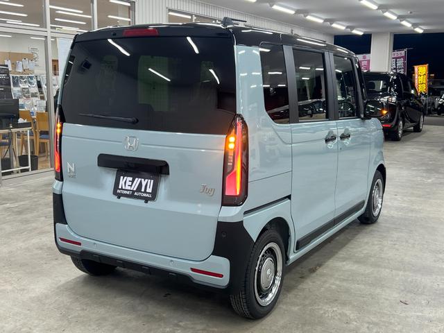 Ｎ－ＢＯＸジョイ ターボ／届出済未使用車／純正８インチナビ／　ホンダセンシング／ブルートゥース／フルセグ／シートヒーター／ハーフレザーシート／バックカメラ／両側ＰＳＤ／パドルシフト／コーナーセンサー／ＬＥＤライト／オートハイビーム（3枚目）