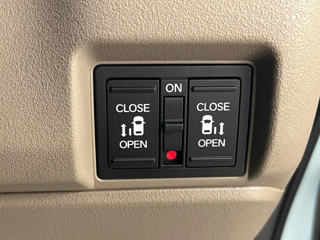 Ｎ－ＢＯＸジョイ ターボ／届出済未使用車／純正８インチナビ／　ホンダセンシング／ブルートゥース／フルセグ／シートヒーター／ハーフレザーシート／バックカメラ／両側ＰＳＤ／パドルシフト／コーナーセンサー／ＬＥＤライト／オートハイビーム（12枚目）