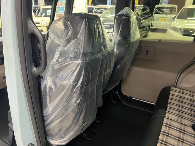 Ｎ－ＢＯＸジョイ ターボ／届出済未使用車／純正８インチナビ／　ホンダセンシング／ブルートゥース／フルセグ／シートヒーター／ハーフレザーシート／バックカメラ／両側ＰＳＤ／パドルシフト／コーナーセンサー／ＬＥＤライト／オートハイビーム（34枚目）