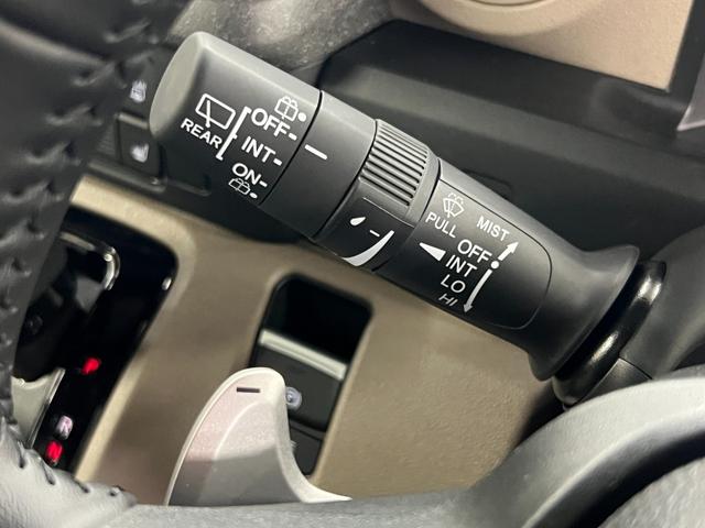 Ｎ－ＢＯＸジョイ ターボ／届出済未使用車／純正８インチナビ／　ホンダセンシング／ブルートゥース／フルセグ／シートヒーター／ハーフレザーシート／バックカメラ／両側ＰＳＤ／パドルシフト／コーナーセンサー／ＬＥＤライト／オートハイビーム（43枚目）