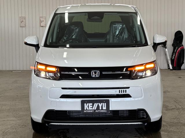 フリード ｅ：ＨＥＶエアー　ＥＸ／４ＷＤ／登録済み未使用車／　寒冷地仕様／純正Ｇａｔｈｅｒｓ１１．４型／全方位カメラ／ＢＳＭ／ＥＴＣ２．０／ブルートゥース／フルセグ／ＤＶＤ／シートヒーター／コーナーセンサー／ブレーキホールド／ワイパー熱線＆ドアミラーヒーター（17枚目）