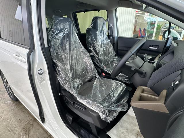 フリード ｅ：ＨＥＶエアー　ＥＸ／４ＷＤ／登録済み未使用車／　寒冷地仕様／純正Ｇａｔｈｅｒｓ１１．４型／全方位カメラ／ＢＳＭ／ＥＴＣ２．０／ブルートゥース／フルセグ／ＤＶＤ／シートヒーター／コーナーセンサー／ブレーキホールド／ワイパー熱線＆ドアミラーヒーター（23枚目）