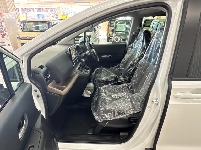 フリード ｅ：ＨＥＶエアー　ＥＸ／４ＷＤ／登録済み未使用車／　寒冷地仕様／純正Ｇａｔｈｅｒｓ１１．４型／全方位カメラ／ＢＳＭ／ＥＴＣ２．０／ブルートゥース／フルセグ／ＤＶＤ／シートヒーター／コーナーセンサー／ブレーキホールド／ワイパー熱線＆ドアミラーヒーター（32枚目）