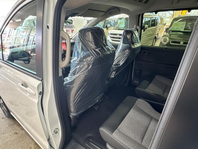 フリード ｅ：ＨＥＶエアー　ＥＸ／４ＷＤ／登録済み未使用車／　寒冷地仕様／純正Ｇａｔｈｅｒｓ１１．４型／全方位カメラ／ＢＳＭ／ＥＴＣ２．０／ブルートゥース／フルセグ／ＤＶＤ／シートヒーター／コーナーセンサー／ブレーキホールド／ワイパー熱線＆ドアミラーヒーター（34枚目）