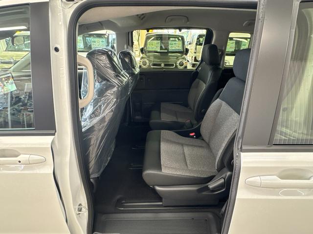 フリード ｅ：ＨＥＶエアー　ＥＸ／４ＷＤ／登録済み未使用車／　寒冷地仕様／純正Ｇａｔｈｅｒｓ１１．４型／全方位カメラ／ＢＳＭ／ＥＴＣ２．０／ブルートゥース／フルセグ／ＤＶＤ／シートヒーター／コーナーセンサー／ブレーキホールド／ワイパー熱線＆ドアミラーヒーター（35枚目）